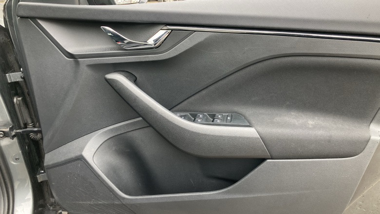 Skoda Kamiq 1.0 TSI SE 5dr Petrol Hatchback